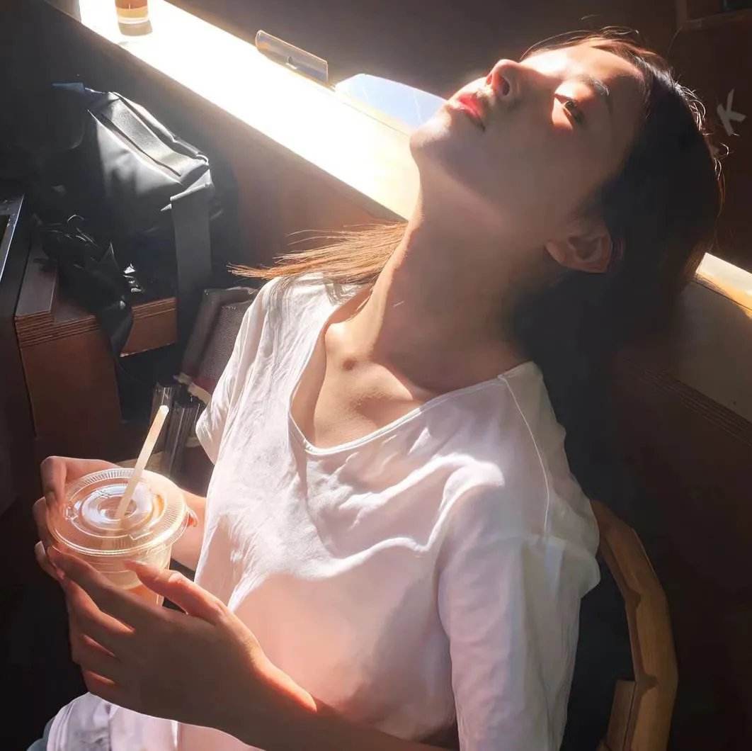 住在我身体里的那个她